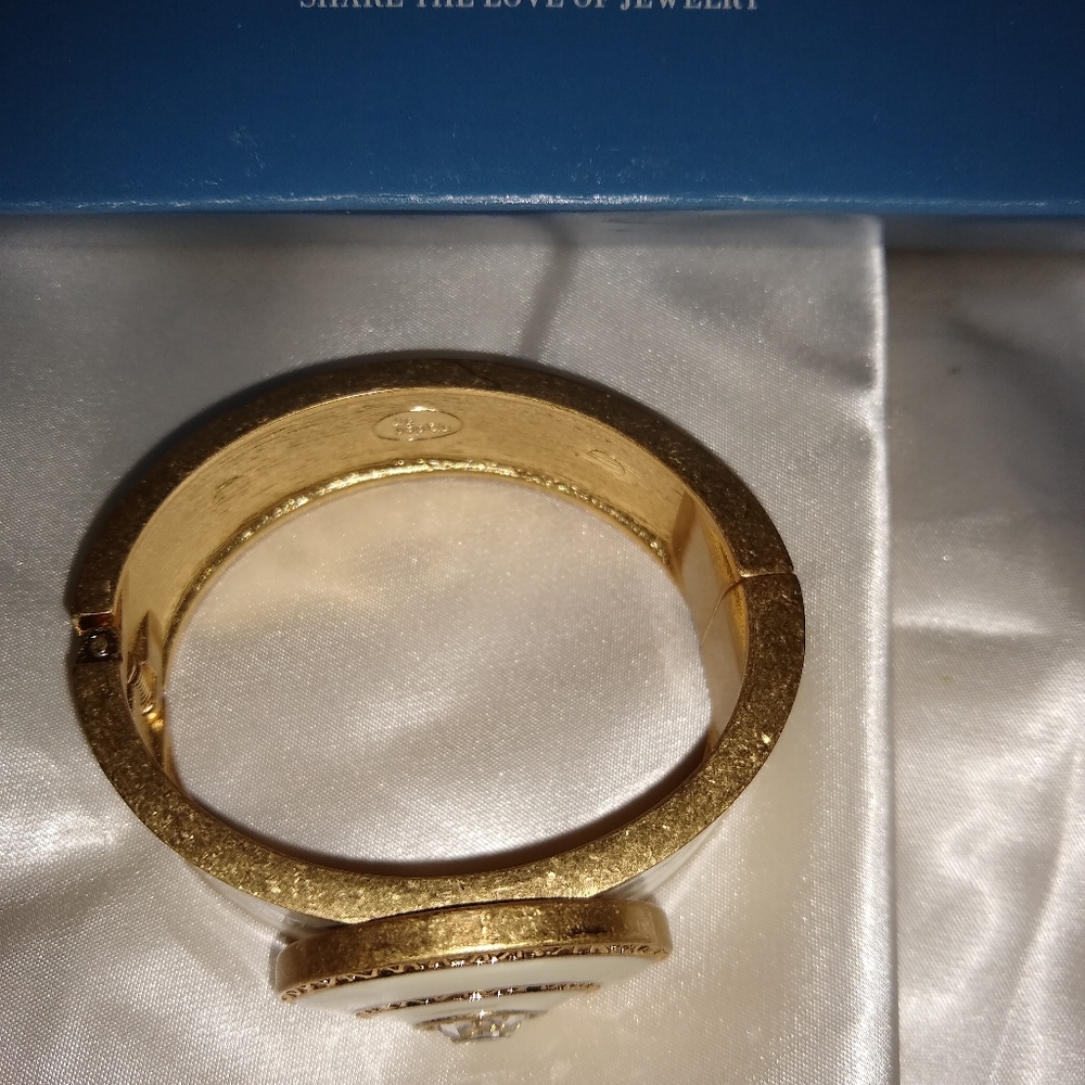 Bracelet Beautiful Lia Sophia Bracelet Alabaster / Gold Trim - Picture 8 of 11